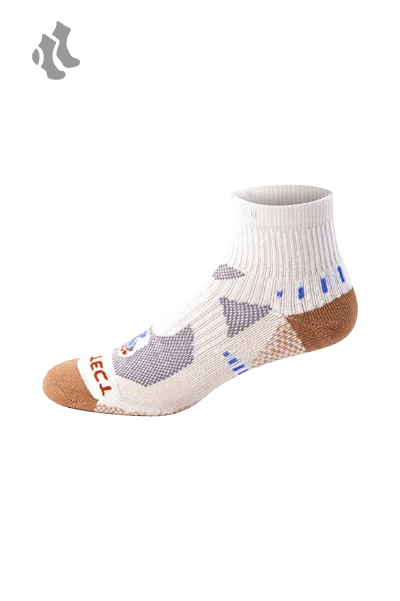 white quarter cut copper athletic socks with accents